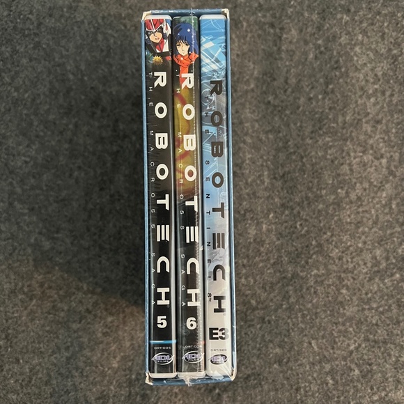 ROBOTECH Legacy Vol. 3: The Macross Saga (DVD, 2001, 3-Disc Set) - Picture 3 of 7